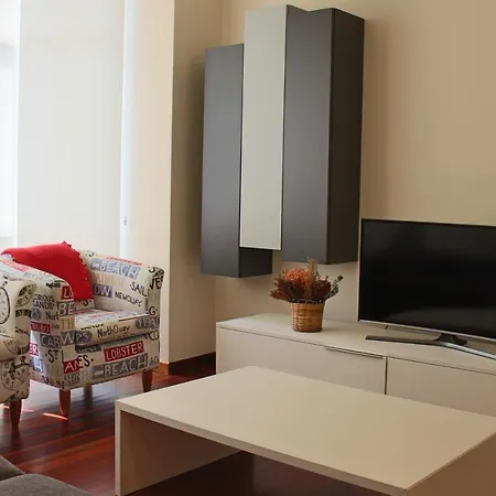 Estupendo Piso En El Casco Historico De 아파트 비고