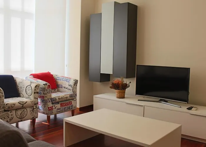 Estupendo Piso En El Casco Historico De Apartmán Vigo